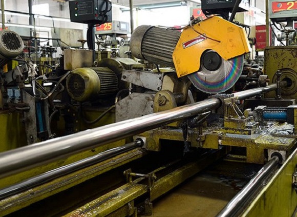 304不銹鋼管變形原因有哪些？